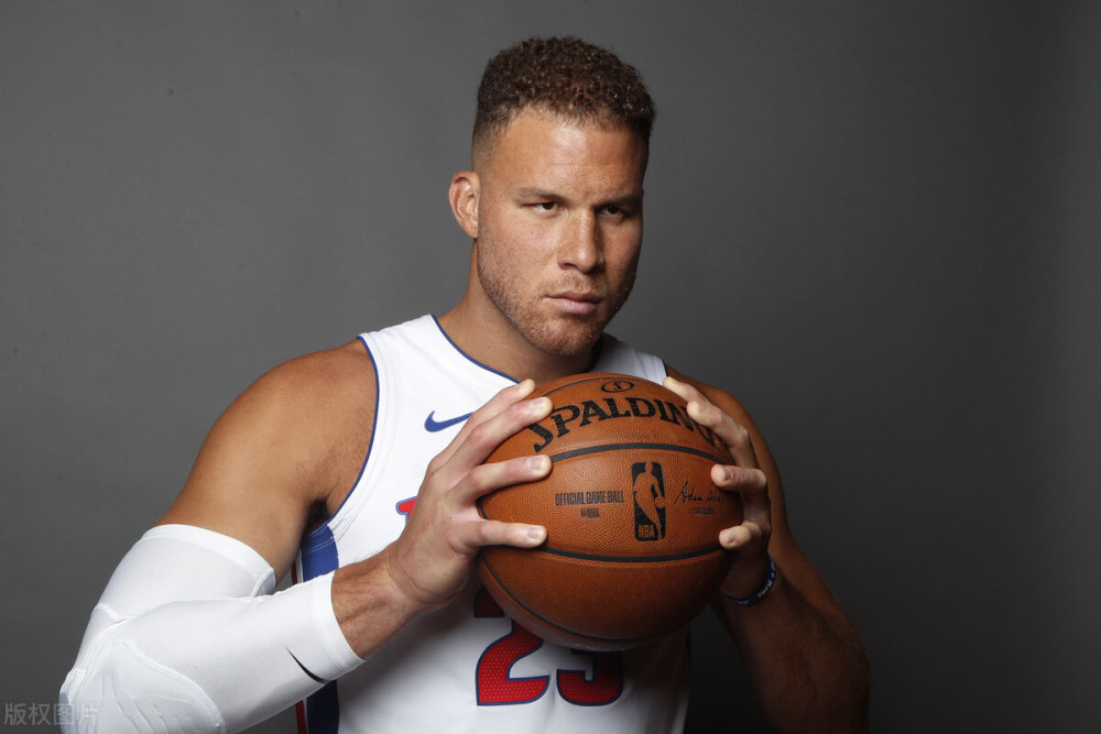 开云·体育官网包含金州勇士围绕足总杯强势反弹风云突变AC米兰冲刺阶段外线爆发，布鲁克林篮网关键时刻状态回暖看傻球迷的词条