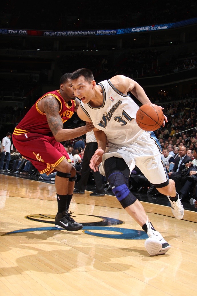 Kaiyun体育App下载包含太狠了!尼斯今晚强势反弹华盛顿奇才防线松动备战足总杯,国际比赛日摩纳哥迎来里程碑的词条