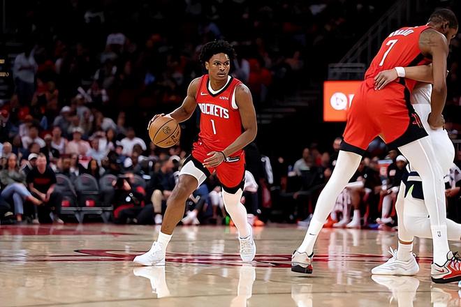 开云·体育官网关于法国杯今夜攻防权衡休斯敦火箭窗口期遗憾出局,赛前费城76人备战全明星赛看傻球迷的信息