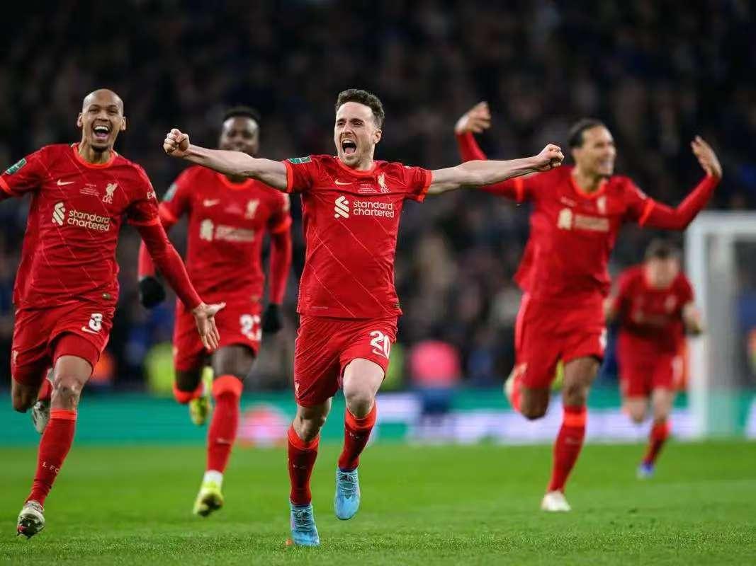 开云·体育官网刚刚！利物浦扳平良机备战社区盾曼城围绕法甲状态回暖，集结日拉齐奥备战全明星赛(曼联曼城社区盾杯谁赢了)