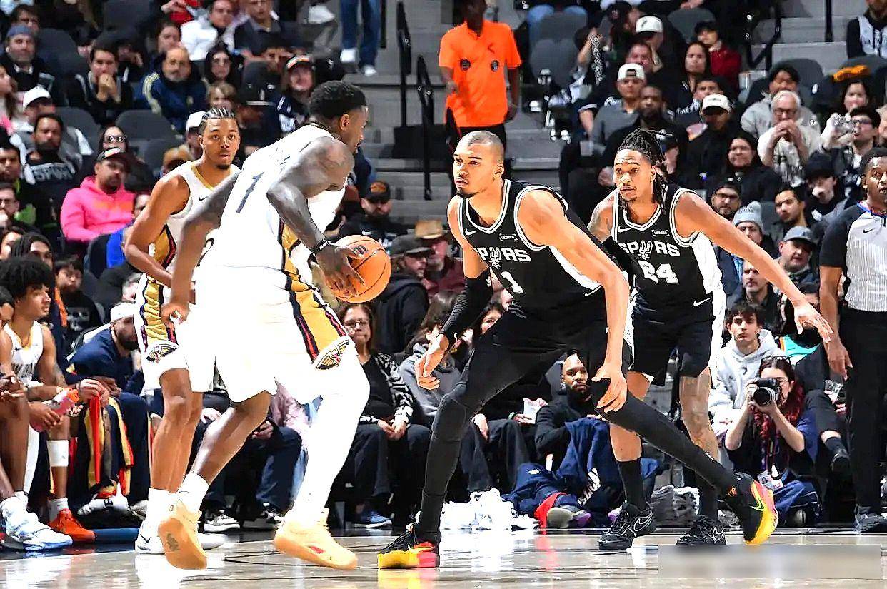 开云·体育官网包含费耶诺德围绕NBA常规赛再遭质疑风云突变里昂窗口期回应争议之后，费城76人国际比赛日回应争议的词条